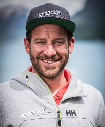 Philipp Hausamann ist der JetBoat Kapitän