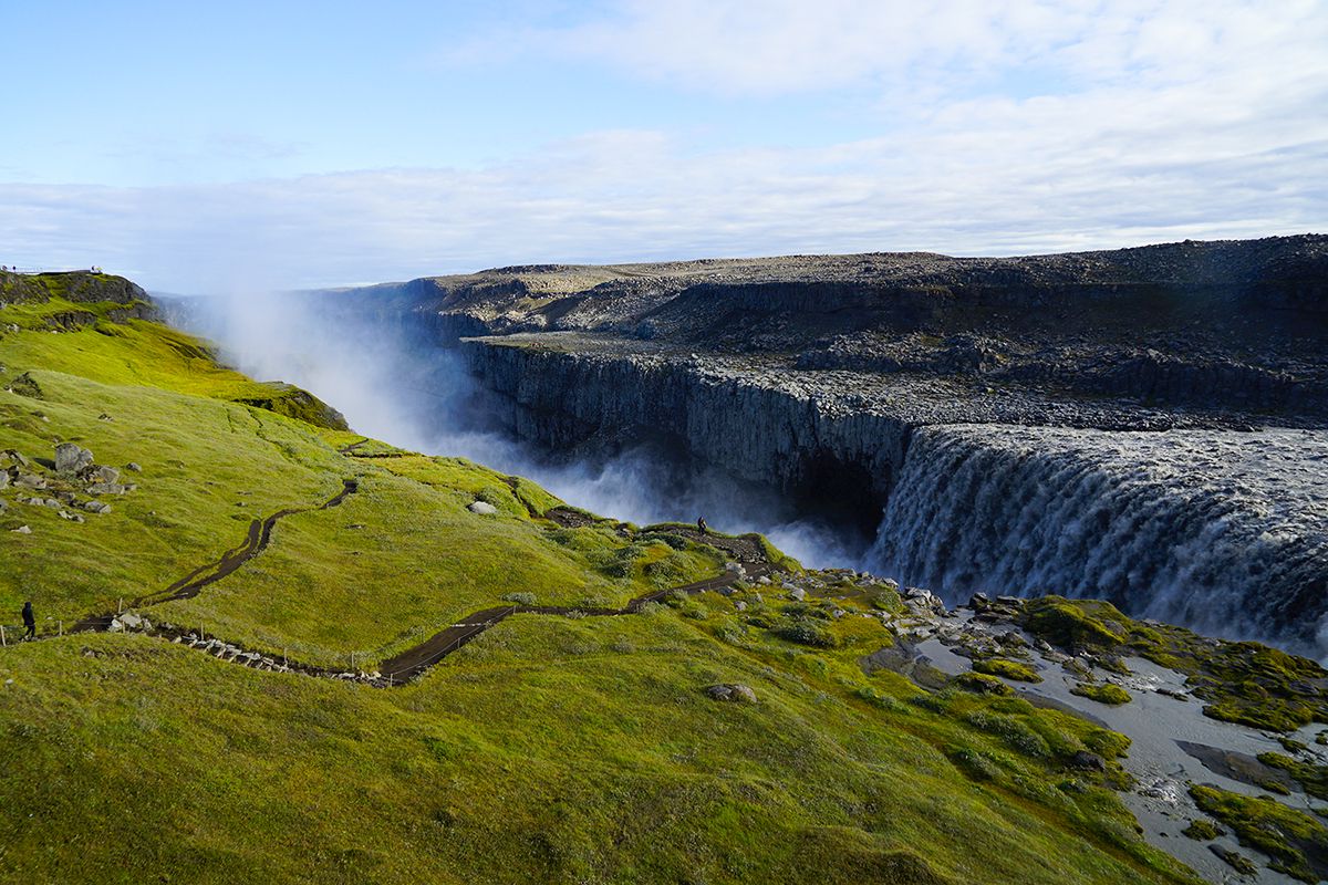 Der imposante Wasserfall Dettifoss.