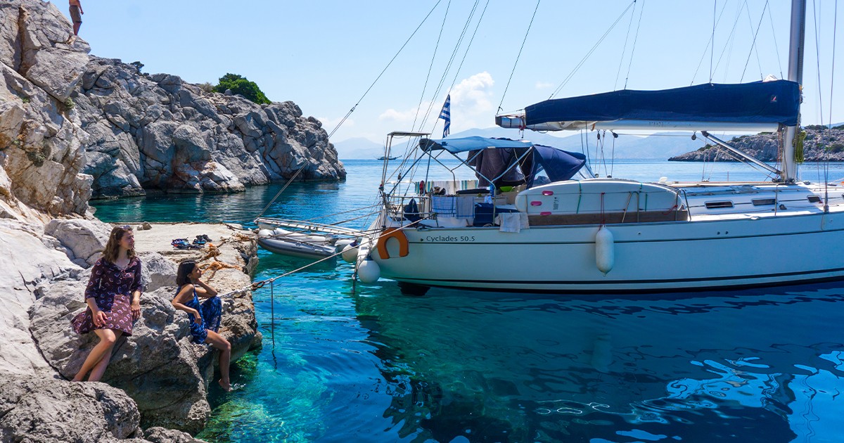 Yacht an den Küsten Griechenlands